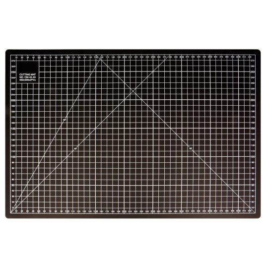 Planche De Decoupe Autocicatrisante M704