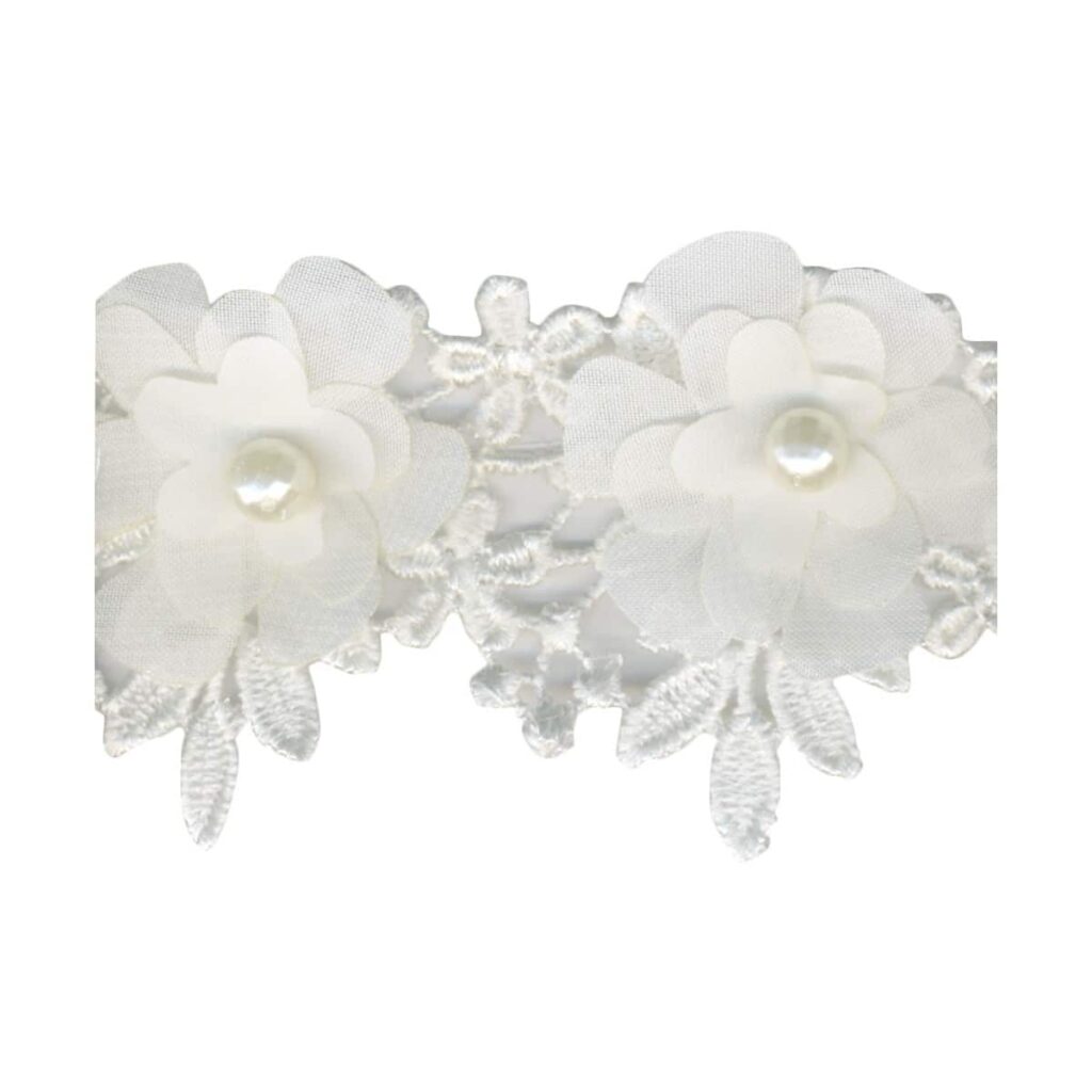 Dentelle Fleurs Et Perles