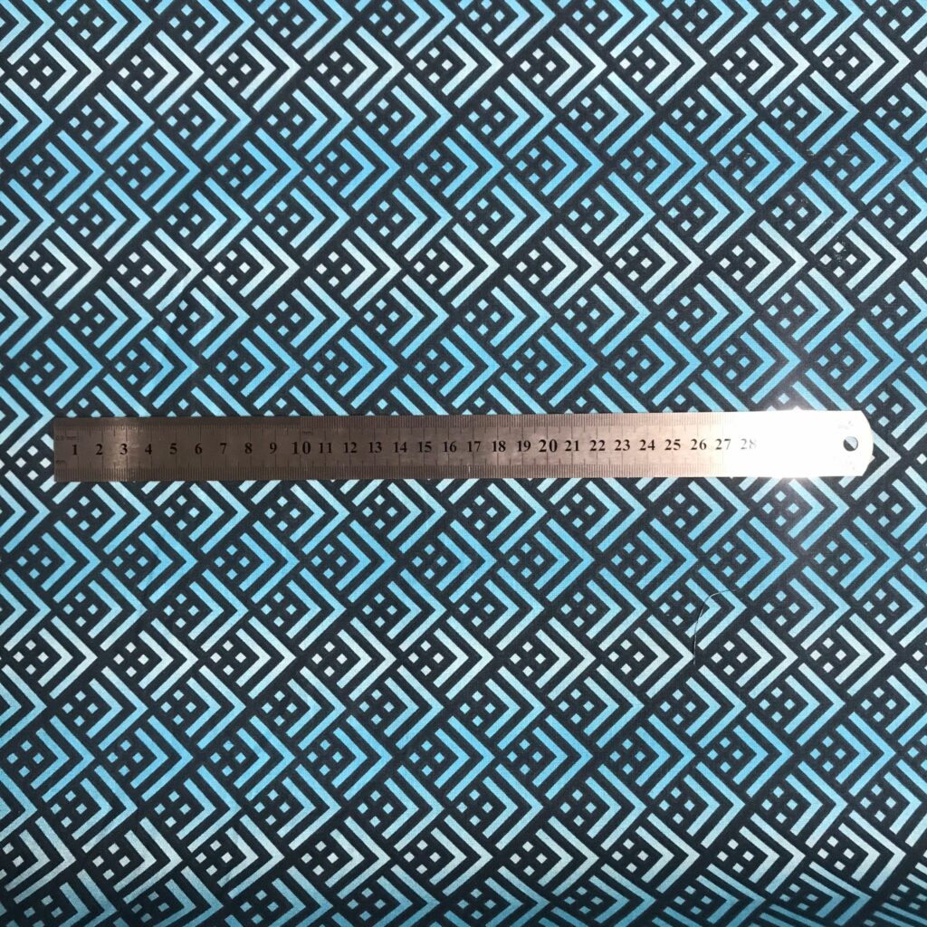 Coton Imprime Digital – Motif Carre — vue 3