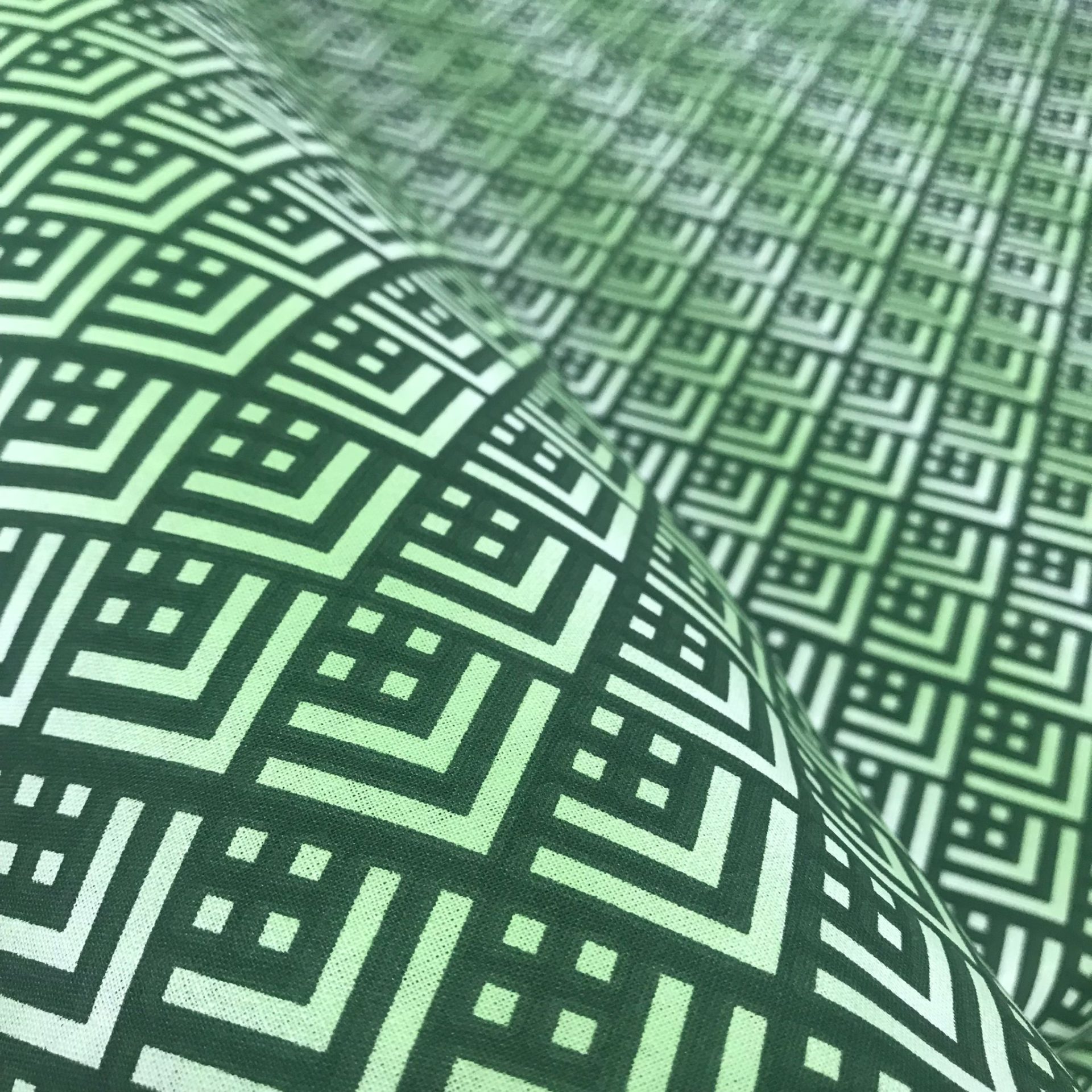 Coton Imprime Digital – Motif Carre — vue 4