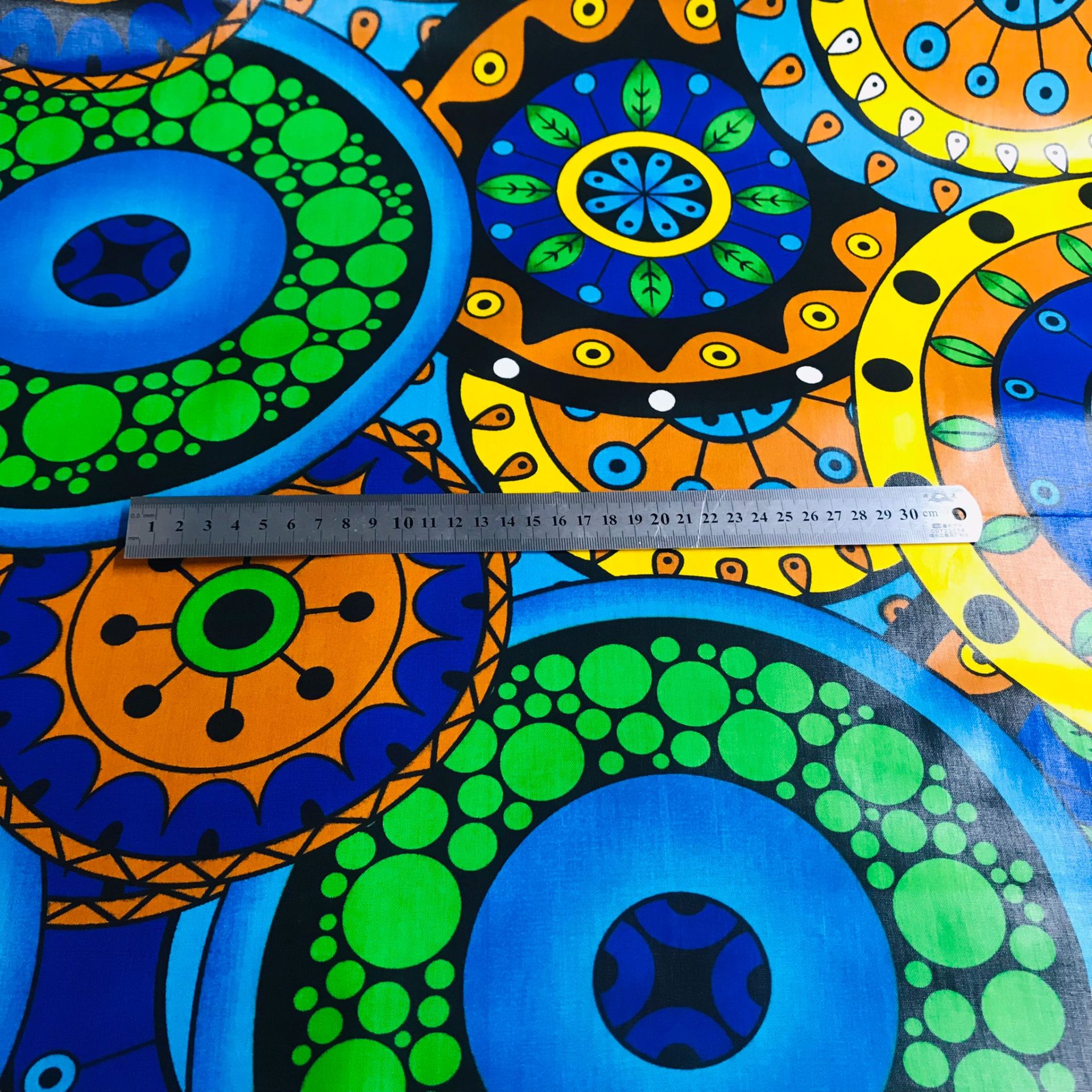 Tissu Africain Motif Ronds Abstrait — vue 5