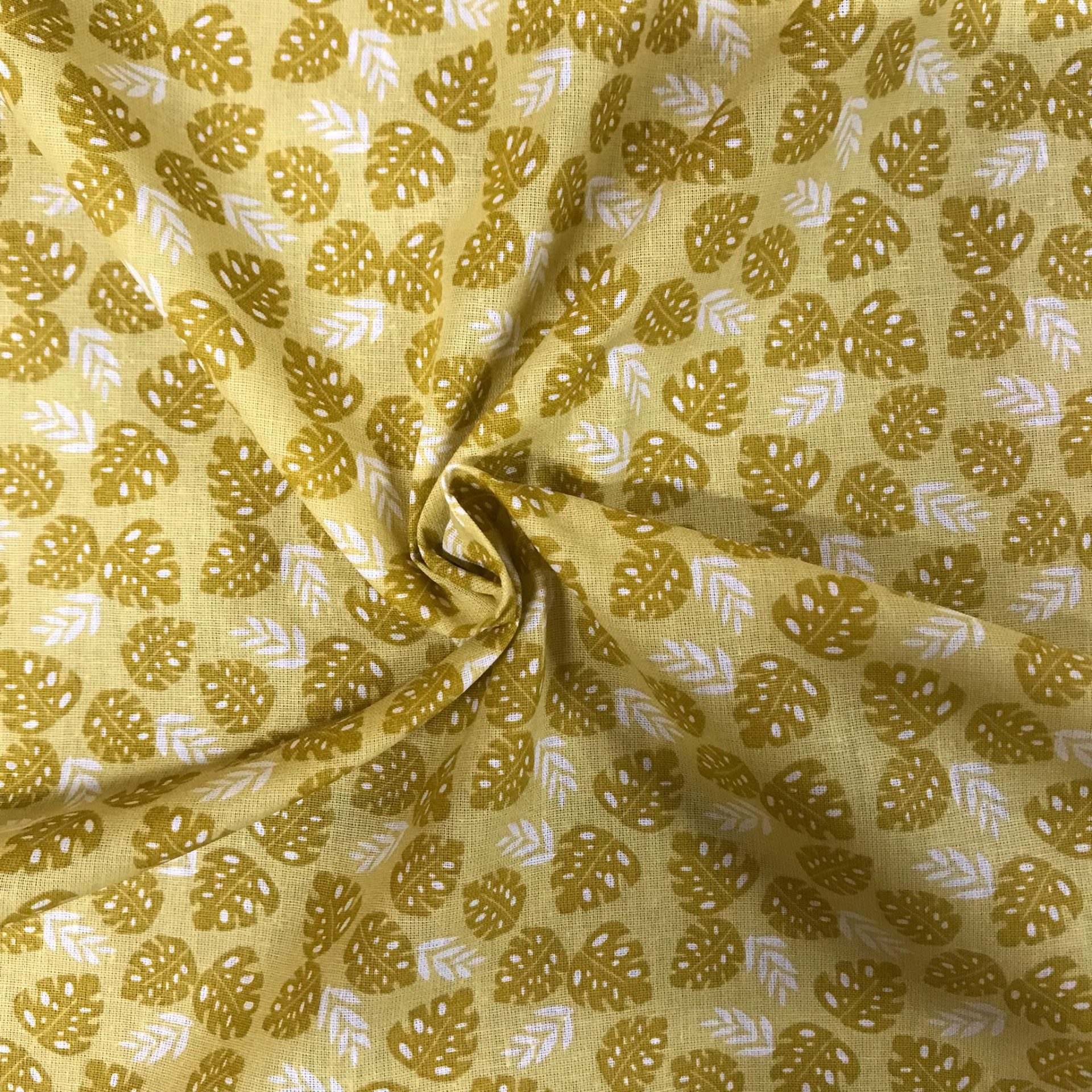 Tissu Coton Imprime Feuilles