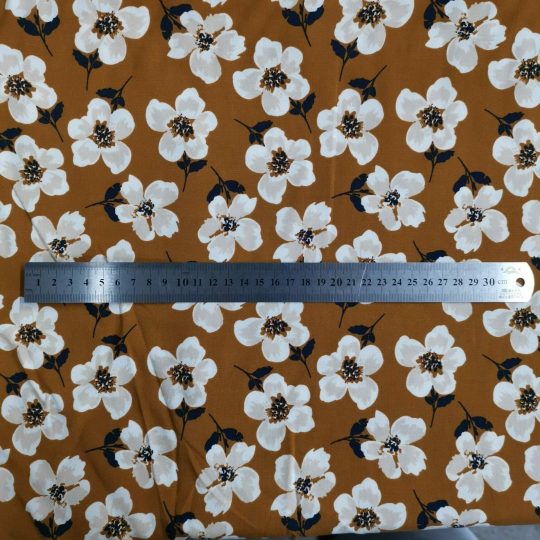Tissu Viscose Fleurs Blanches — vue 4