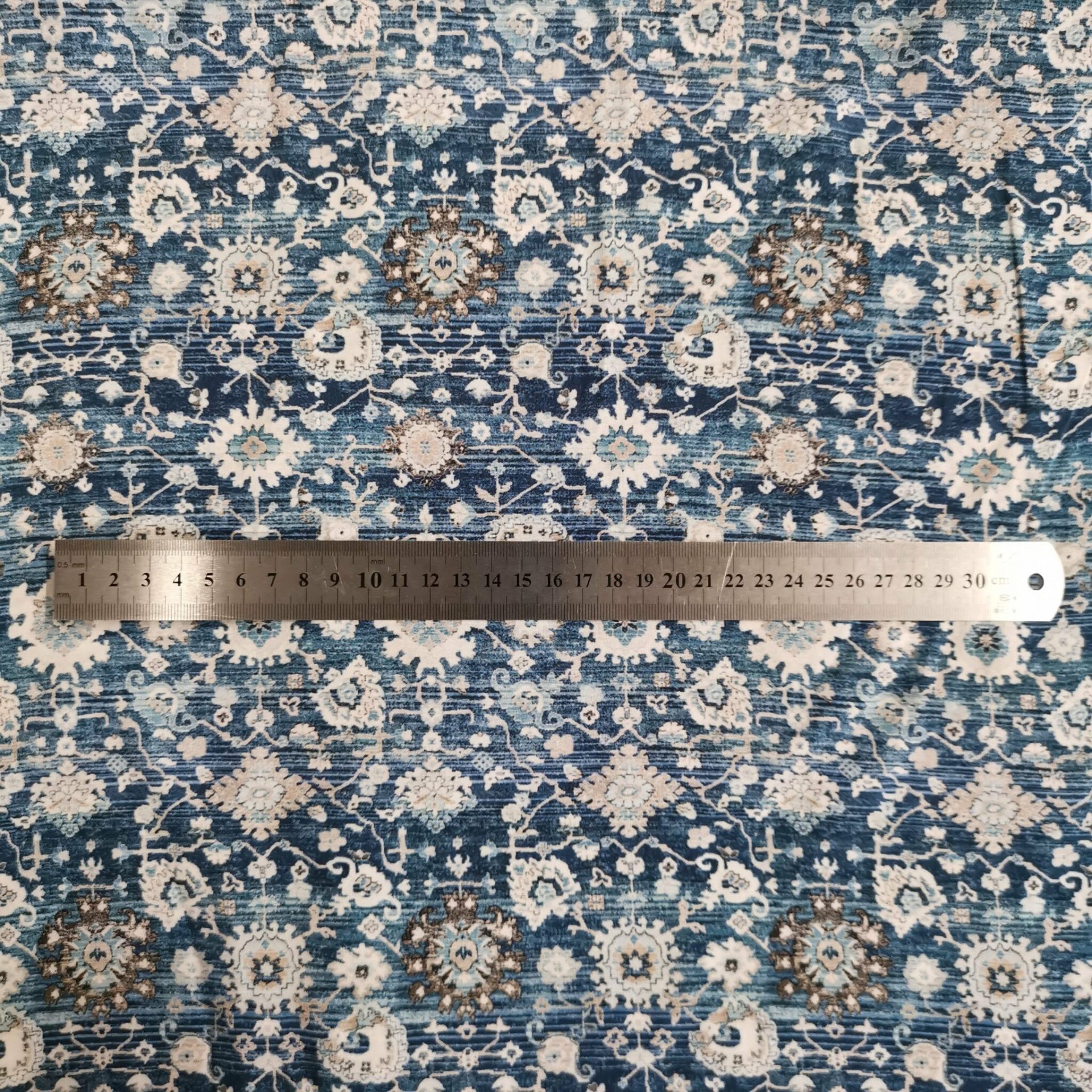 Tissu Viscose Motif Abstrait Ornements — vue 2