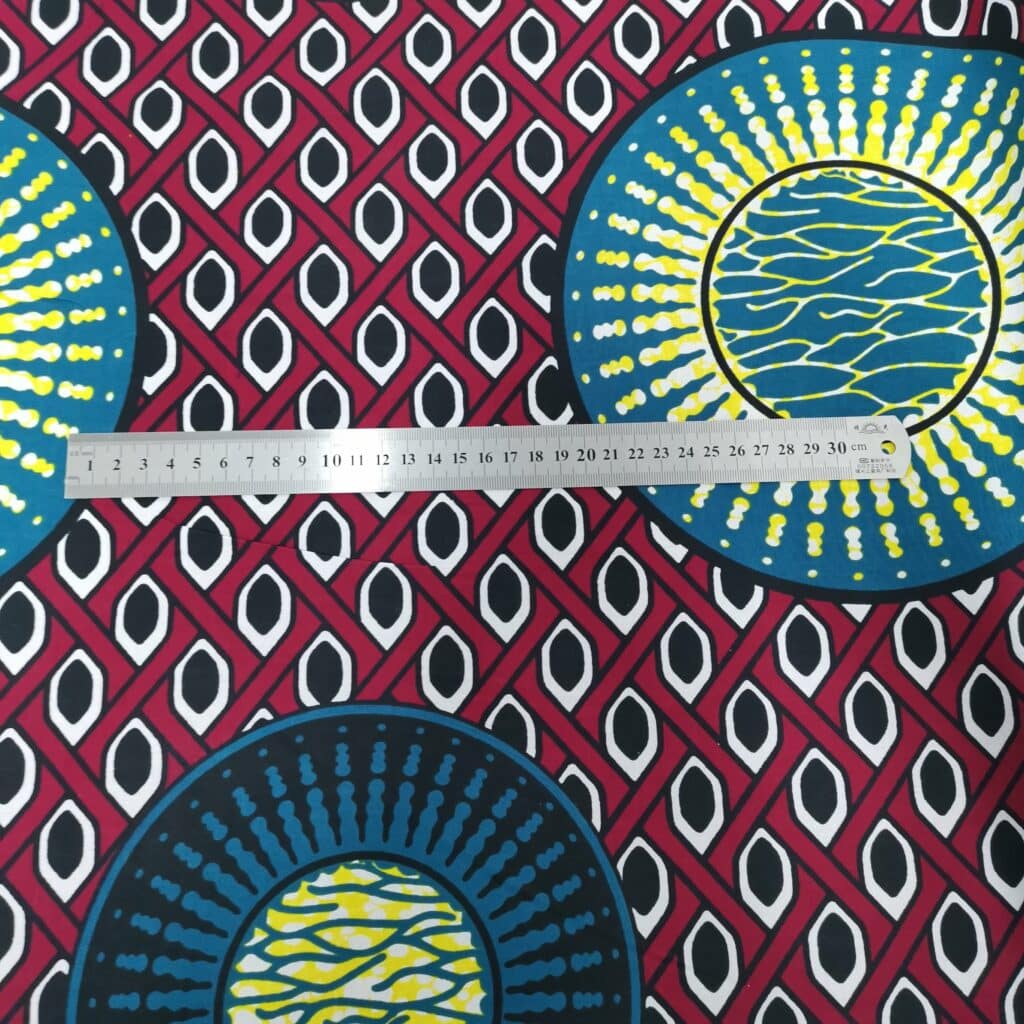 Tissu Africain Motif Géométrique Bordeaux — vue 2