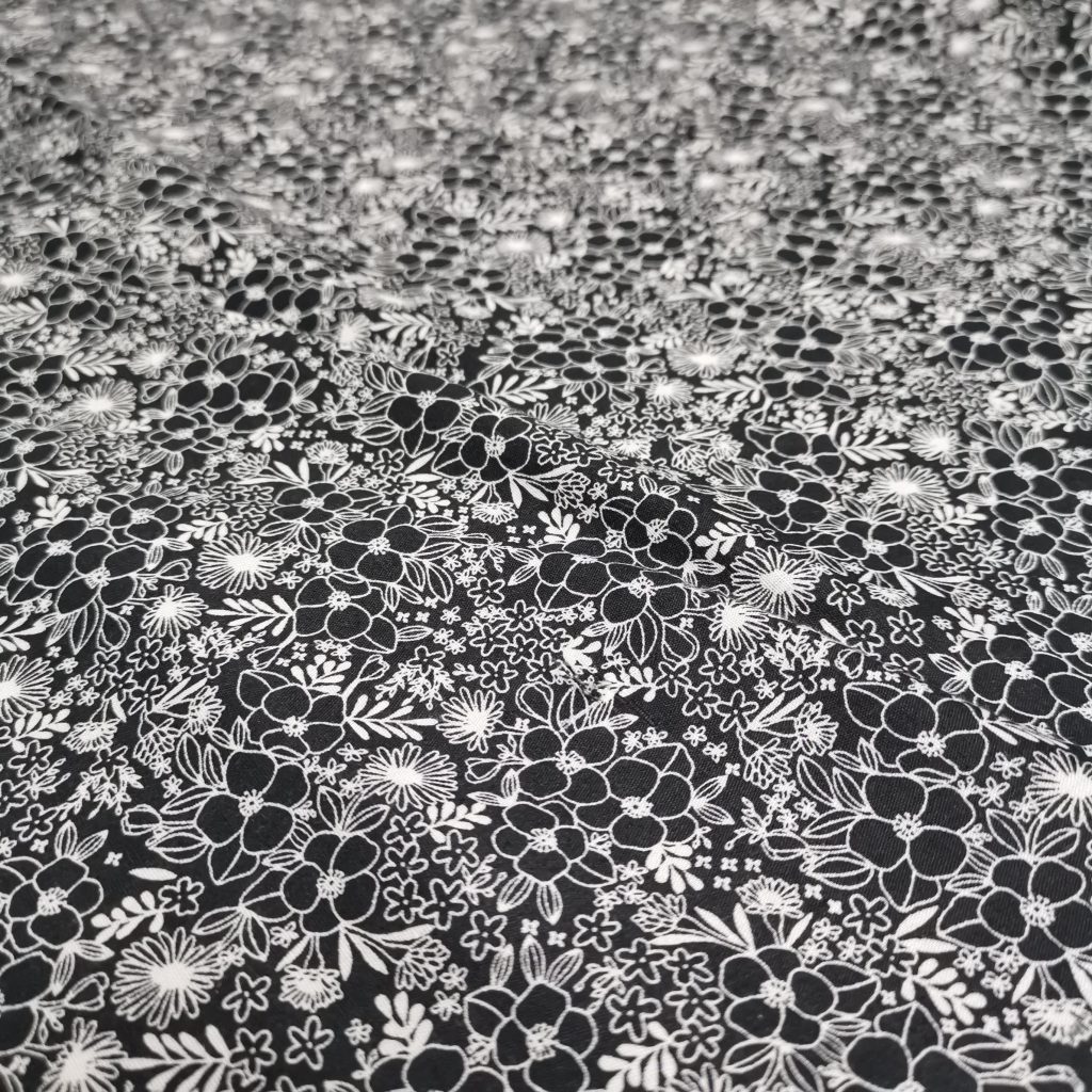 Tissu Coton Imprimé Floral Monochrome — vue 3