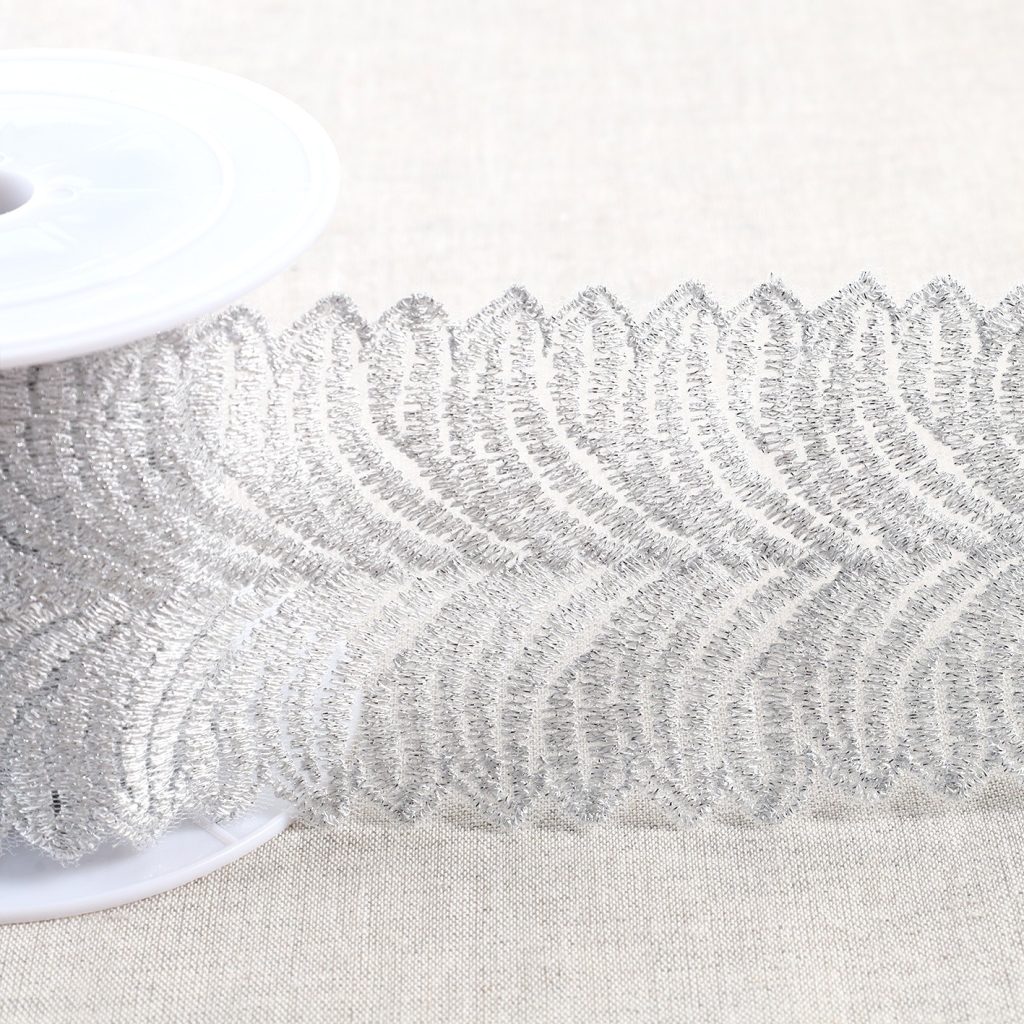 Broderie Métallique Sur Tulle 80Mm