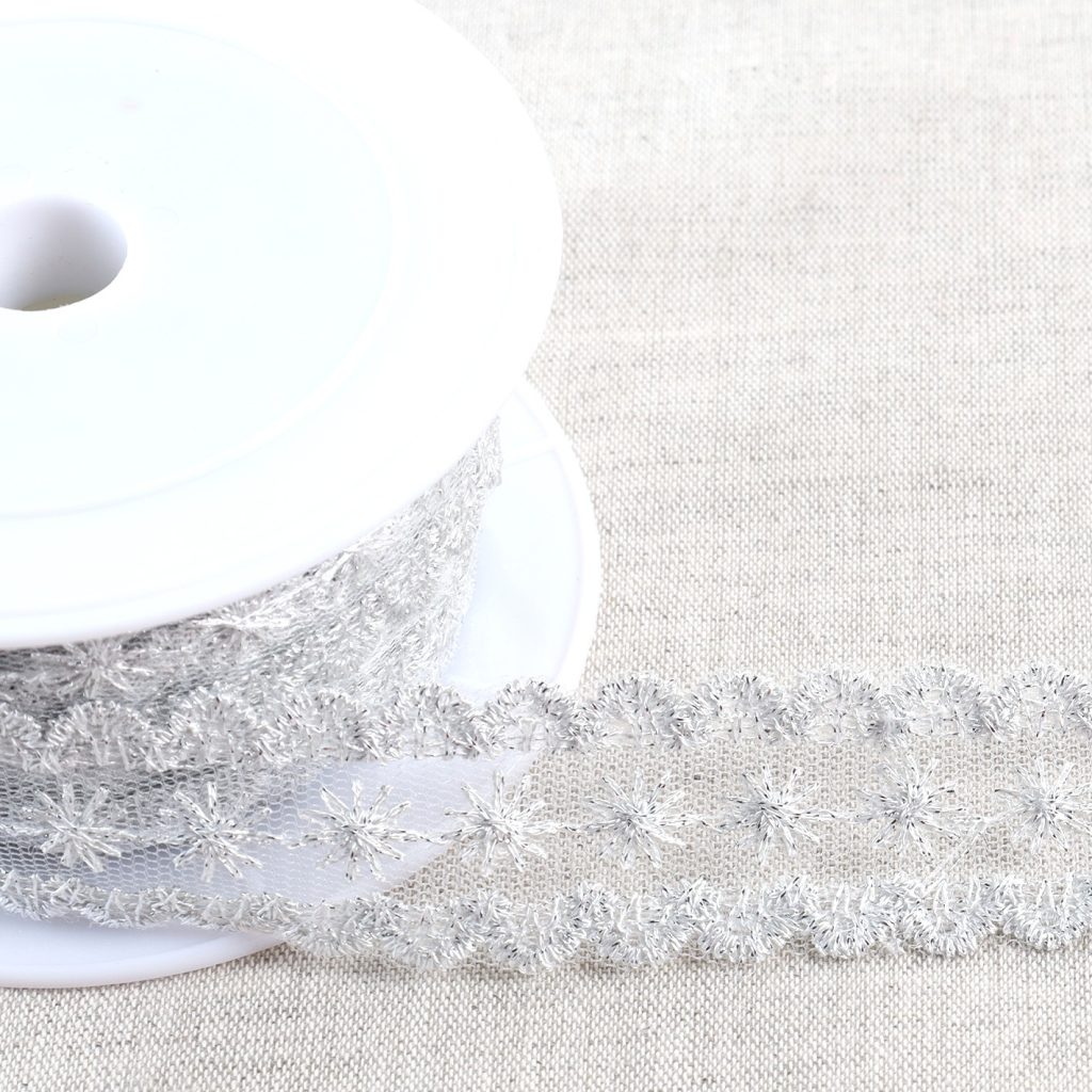 Broderie Métallique Sur Tulle 28Mm