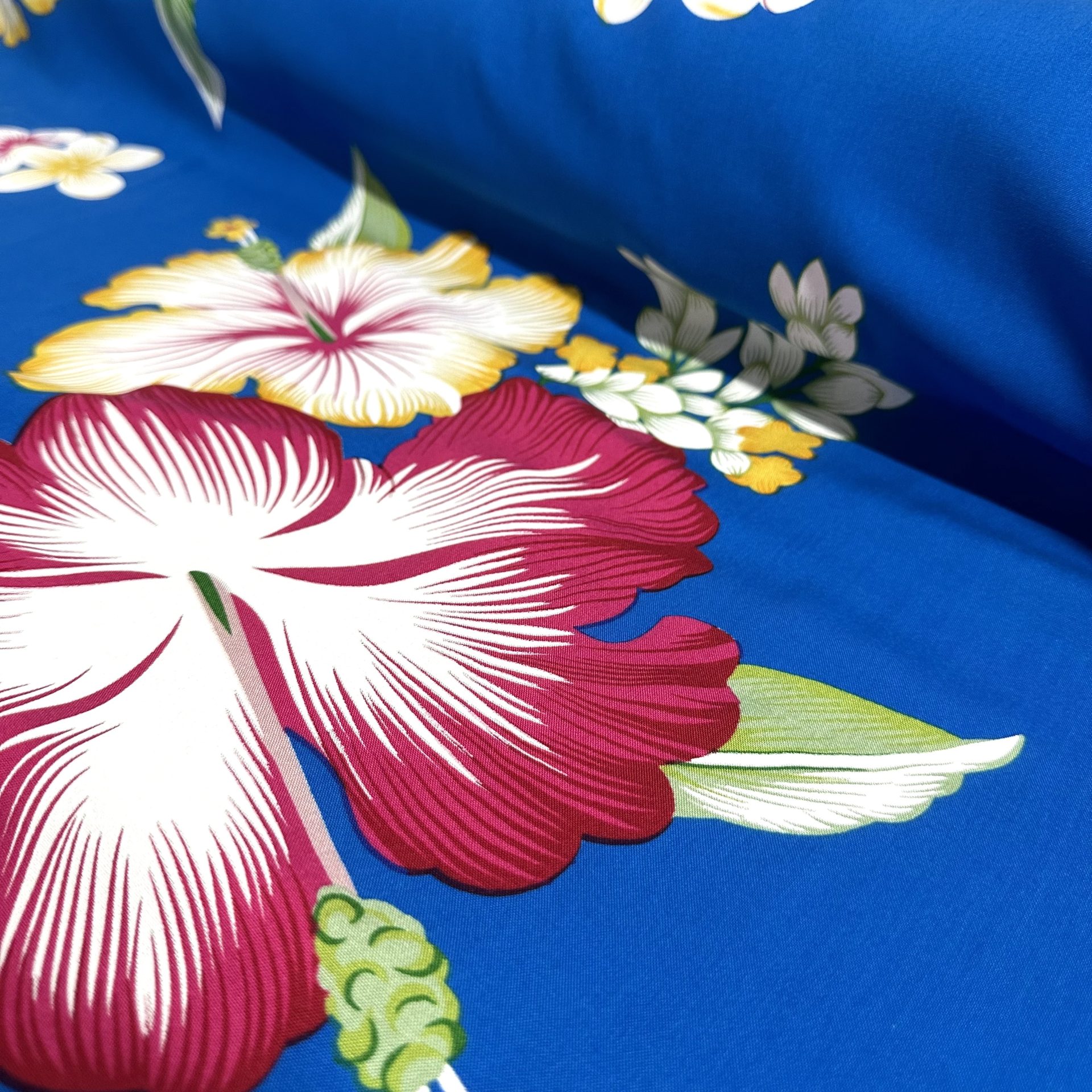 Fibrane Imprimée Hibiscus Et Tiarée — vue 2